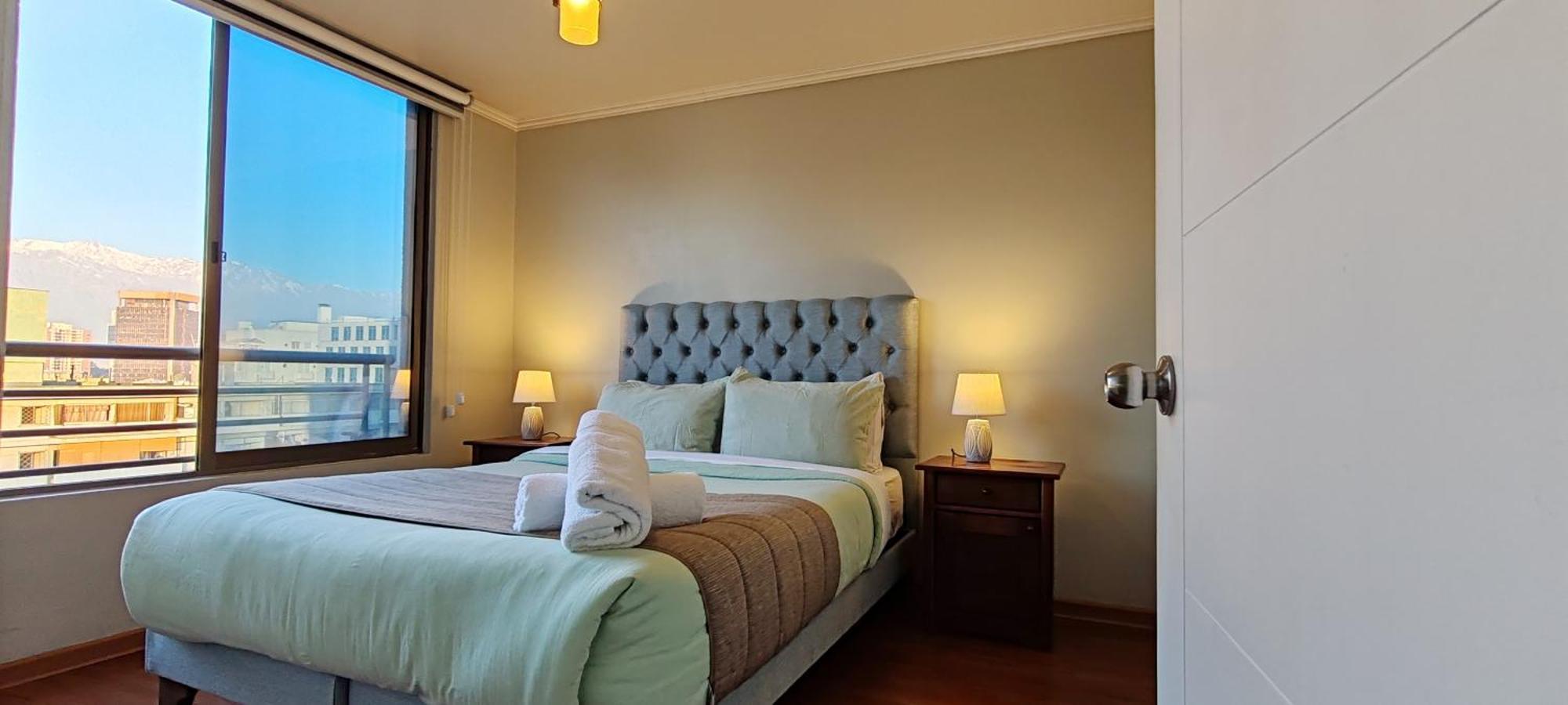 Comodo Departamento En Barrio Bellas Artes Santiago